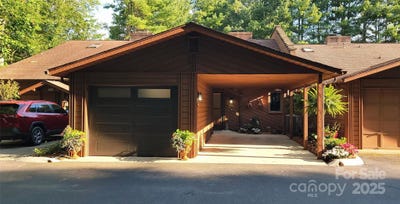 /international/us/308-woodfield-drive-asheville-nc-110099817790/