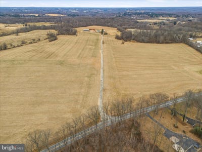 /international/us/13090-old-frederick-road-sykesville-md-110105500806/
