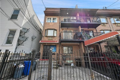 /international/us/34-51-106th-street-corona-ny-110097882548/?lang=zh-tw