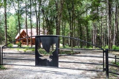 /international/us/121-ironwood-lane-broken-bow-ok-110101072350/