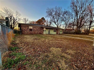 /international/us/904-short-st-muldrow-ok-110104604264/