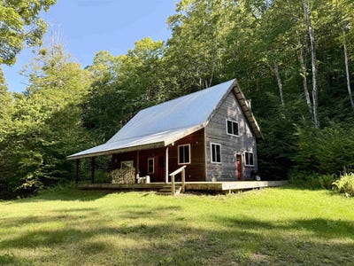/international/us/95-denton-road-washington-vt-110120461912/