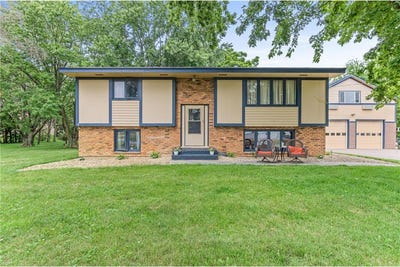 /international/us/9775-215th-street-w-lakeville-mn-110101153405/?lang=en