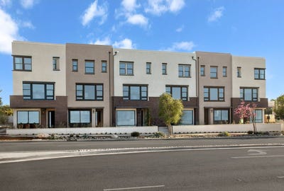 /international/us/1030-w-foothill-blvd-claremont-ca-110097171147/
