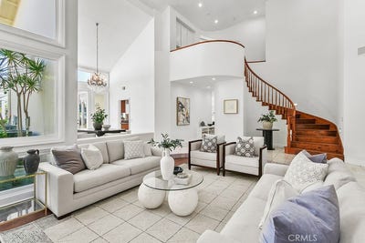 /international/us/19-harbor-pointe-corona-del-mar-ca-110119326563/