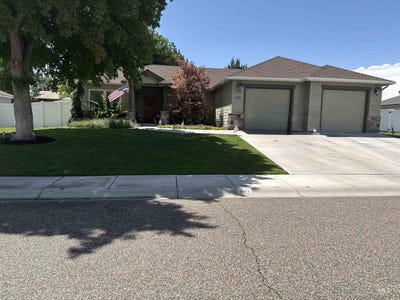 /international/us/641-nw-15th-st-ontario-or-110105092788/