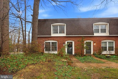 /international/us/8222-carrleigh-parkway-springfield-va-110106469366/