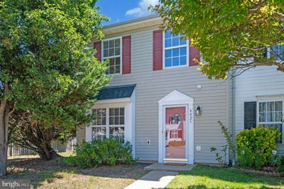 /international/us/9921-w-midland-way-fredericksburg-va-110108710802/