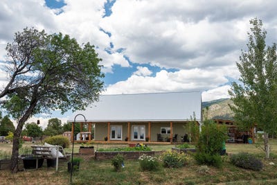 /international/us/54-upper-rim-road-e-arroyo-seco-nm-110109643872/