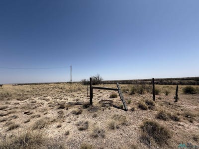 /international/us/north-of-8079-wichita-road-hagerman-nm-110098680861/?lang=zh-tw