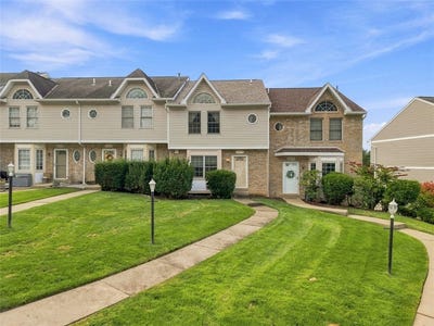 /international/us/3033-estate-dr-north-fayette-pa-110119761868/