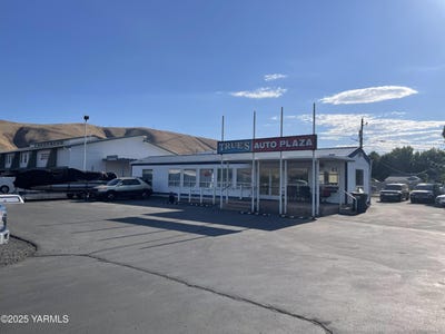 /international/us/4116-4118-main-st-union-gap-wa-110101053794/