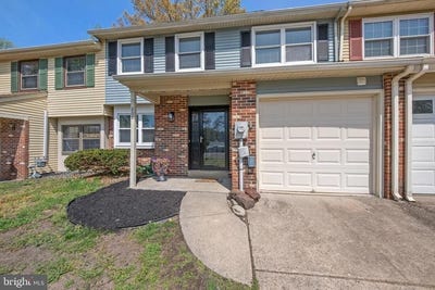 /international/us/202-shady-lane-marlton-nj-110107569327/