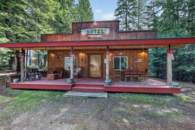/international/us/1082-balcom-rd-newport-wa-110107735043/