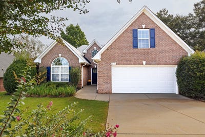 /international/us/216-n-hamlet-court-moore-sc-110110322962/