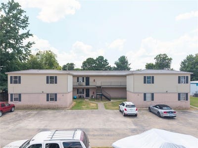 /international/us/302-e-shawntel-smith-blvd-muldrow-ok-110101658125/