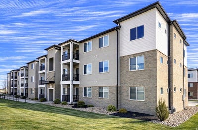 /international/us/13536-s-poole-dr-w-riverton-ut-110108221812/