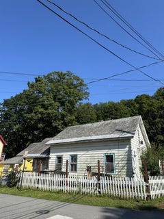 /international/us/93-clark-street-brattleboro-vt-110100753880/