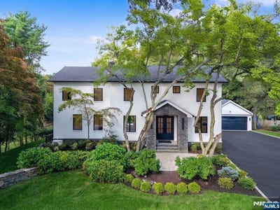 /international/us/125-hudson-avenue-tenafly-nj-110119932825/