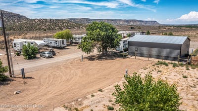 /international/us/18-road-4227-navajo-dam-nm-110101090967/