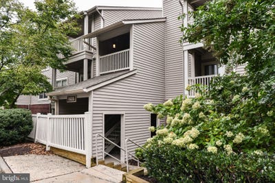 /international/us/11655-chesterfield-court-reston-va-110120029536/