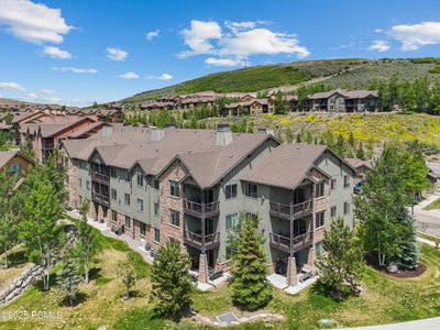 /international/us/14275-n-buck-horn-trail-kamas-ut-110100215914/
