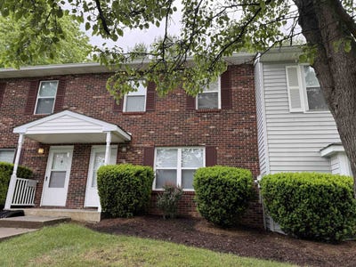 /international/us/228-janie-lane-blacksburg-va-110107881405/