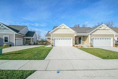 /international/us/249-hazelnut-drive-coopersville-mi-110106668787/