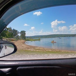 /international/us/587-w-lakeview-drive-ironton-mo-110110271265/