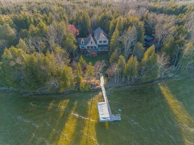 /international/us/5282-w-shore-dr-sturgeon-bay-wi-110099276650/?lang=en