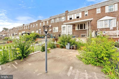 /international/us/642-randolph-street-camden-nj-110101232320/