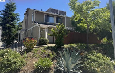 /international/us/104-mission-dr-pleasanton-ca-110108605702/