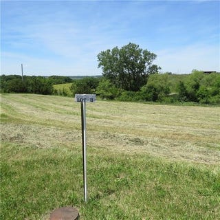/international/us/evening-view-drive-11-maryville-mo-110092684147/