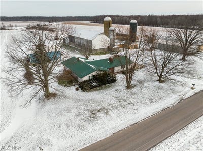 /international/us/5329-slater-road-williamsfield-oh-110106926038/