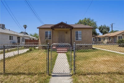/international/us/1564-genevieve-san-bernardino-ca-110108749164/