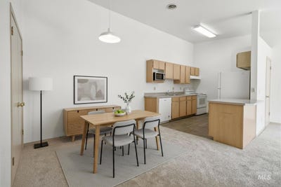 /international/us/1493-northwood-dr-moscow-id-110120583491/