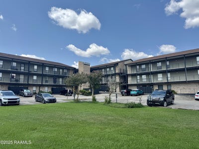 /international/us/701-s-college-road-lafayette-la-110106003084/