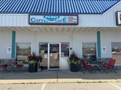 /international/us/104-w-8th-street-monroe-wi-110100399163/