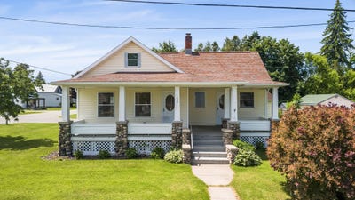 /international/us/622-s-palmyra-street-cheboygan-mi-110109001443/