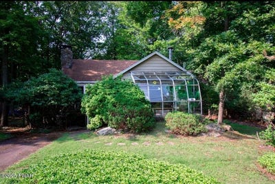/international/us/46-summit-circle-lakeville-pa-110104111191/