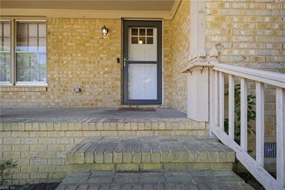 /international/us/1441-bayberry-place-chesapeake-va-110108536404/