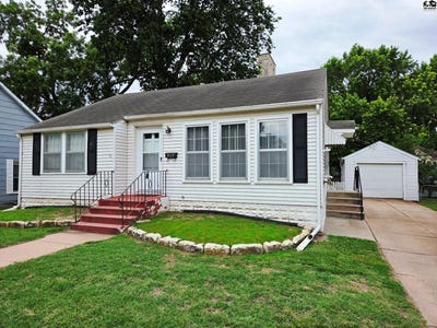 /international/us/317-e-8th-st-newton-ks-110109112857/
