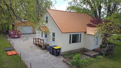 /international/us/614-sherman-street-mauston-wi-110107891309/