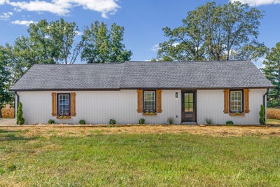 /international/us/8285-pilot-rock-road-hopkinsville-ky-110119757309/