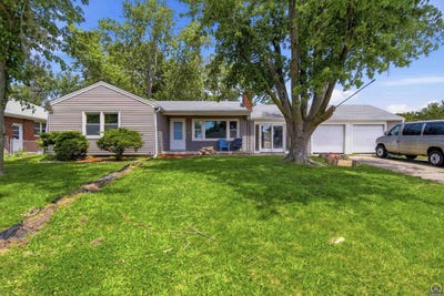 /international/us/5700-sw-20th-st-topeka-ks-110108920248/