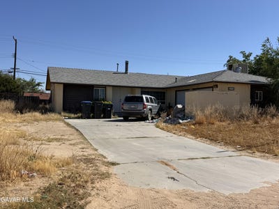 /international/us/10716-proctor-boulevard-california-city-ca-110108233747/