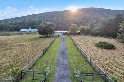 /international/us/955-baugh-mountain-road-nw-sugar-valley-ga-110099977227/