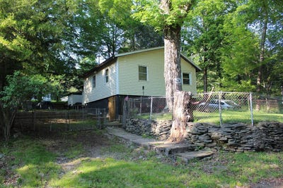 /international/us/104-maple-kauneonga-lake-ny-110100044971/