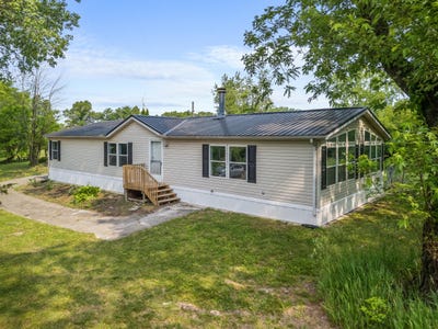 /international/us/8260-moreland-road-jerome-mi-110100001215/