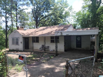 /international/us/1945-arkansas-street-leeds-al-110100676386/